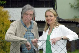 Herbert Fux (Hans Hader), Susanne Michel (Dr. Bettina Kern).