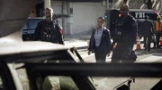 Sergeant Daniel 'Hondo' Harrelson (Shemar Moore, r.)