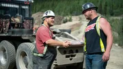 Mike Beets and Rick Ness shaking hands Mike Beets and Rick Ness shaking hands