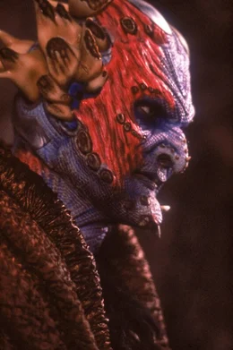 Behemoth Alien (John Bloom) ist ebenfalls ein Gefangener in den Minen von Rura Penthe.