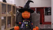 The finished Cute Halloween Witch cake. The finished Cute Halloween Witch cake.