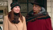 Monica (Roma Downey), Tess (Della Reese) Monica (Roma Downey), Tess (Della Reese)
