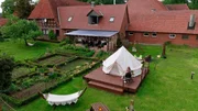 Glamping verbindet Glamour und Camping. Glamping verbindet Glamour und Camping.