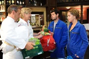Packen es gemeinsam an: Ingo, Susanne, Luca und Nina ...