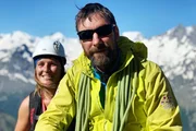SRF bi de Lüt - Hüttengeschichten Staffel 9 Weissmieshütte VS: Hüttenwarte Carla und Roberto Arnold SRF bi de Lüt - Hüttengeschichten Staffel 9 Weissmieshütte VS: Hüttenwarte Carla und Roberto Arnold