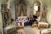 Der „Kirchenchor Thierbach“. Der „Kirchenchor Thierbach“.