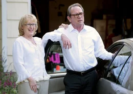 Nach z&auml;hen Versuchen haben Kay (Meryl Streep) und Arnold (Tommy Lee Jones) es geschafft, ihrer Ehe frischen Schwung zu geben.