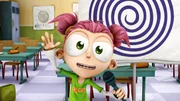 Lehrer Mr. Foot l&auml;sst seine Sch&uuml;ler gerne unangek&uuml;ndigte Tests schreiben. Angelo, Sherwood und Lola wollen ihn hypnotisieren, um die Termine f&uuml;r diese Tests aus ihm herauszubekommen.