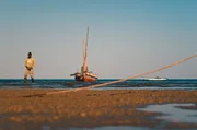 Strand von Mosambik: Das Land an der Südostküste Afrikas geriet durch rechtswidrige Kreditgeschäfte von Staatsunternehmen mit der Credit Suisse in eine Schuldenkrise. Strand von Mosambik: Das Land an der Südostküste Afrikas geriet durch rechtswidrige Kreditgeschäfte von Staatsunternehmen mit der Credit Suisse in eine Schuldenkrise.
