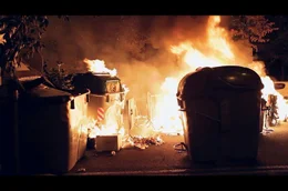 Im Jahr 2019 gesellen sich zu den Unabh&auml;ngigkeitsbestrebungen Kataloniens auch soziale Proteste: Die Stadt Barcelona ist zu einem Schlachtfeld geworden.