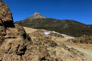 Der Teide ist Teneriffas Wahrzeichen. Der Teide ist Teneriffas Wahrzeichen.