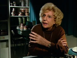 Leni Riefenstahl &uuml;ber die Botschaft im Film &bdquo;Triumph des Willens&ldquo; (Ausschnitt aus &bdquo;Die Macht der Bilder: Leni Riefenstahl&ldquo;, Ray M&uuml;ller (1993)).