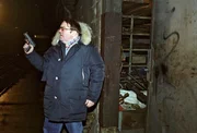 Achim Pohl (Gustav-Peter W&ouml;hler) will sich nachts mit einem Informanten treffen. Doch bald wird ihm klar, dass hier etwas nicht stimmt...