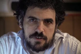 Der katalanische Aktivist Enric Duran stahl eine halbe Million Euro von verschiedenen Banken, um damit soziale Projekte zu finanzieren.