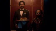 l-r: Dev Patel als Kid, Pitobash als Alphonso
