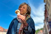 So beginnt das Dolce Vita &ndash; das s&uuml;&szlig;e Leben. F&uuml;r Annette Krause startet die Reise mit einem Eis auf dem Heidelberger Marktplatz.