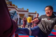 Drukpa Nonnen und die Mädchen beim Kung-Fu training. Drukpa Nonnen und die Mädchen beim Kung-Fu training.