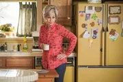 Annie Potts (Constance 'Meemaw' Tucker). Annie Potts (Constance 'Meemaw' Tucker).