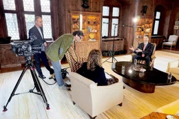Erbprinz Alois von und zu Liechtenstein beim ORF Interview, er leitet die Staatsgesch&auml;fte seit 2004.