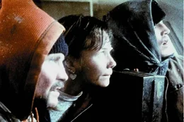 L-R: Manny (Jon Voight), Sara (Rebecca De Mornay), Buck (Eric Roberts).