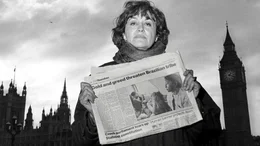 Portr&auml;t von Claudia Andujar in London.
