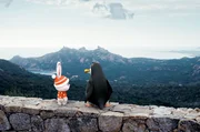 Hase erz&auml;hlt Pinguin von seinem Kindheitstraum, K&uuml;nstler zu werden, den er aus finanziellen Gr&uuml;nden aufgegeben hat.
