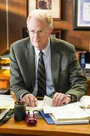 Ed Begley jr. (Dr. Linkletter). Ed Begley jr. (Dr. Linkletter).