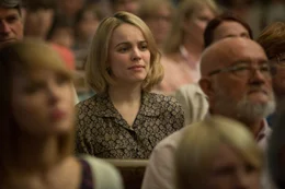 Um der Wahrheit auf die Spur zu kommen, stattet die Reporterin Sacha (Rachel McAdams) auch der r&ouml;misch-katholischen Kirche einen Besuch ab. Doch diese scheint alles daran zu setzen, das Thema "Kindesmissbrauch" zu vertuschen ...