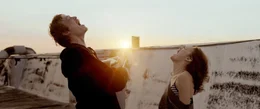 Norman (Caleb Landry Jones), Luna (Jana McKinnon).