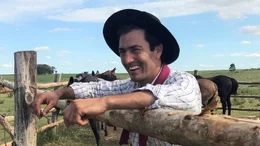 Die besten Rodeo-Reiter des Landes, wie auch Diego Guedes, versammeln sich regelm&auml;&szlig;ig, um gegeneinander anzutreten.