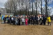 Yared und alle Helfer*innen des Kinderbauernhofs Yared und alle Helfer*innen des Kinderbauernhofs