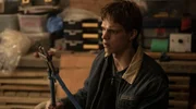 Olly (Finn Bennett) ist kopflos. Olly (Finn Bennett) ist kopflos.
