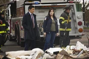 Agent Ryan Brooks (Enver Gjokaj, l.); Jo Evans (Allison Tolman, r.)