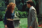 Eines Tages erf&auml;hrt die erfolgreiche Restaurantkritikerin Julianne Potter (Julia Roberts, l.), dass ihr bester Freund Michael O'Neal (Dermot Mulroney, r.) gedenkt, in vier Tagen die Million&auml;rstochter Kimmy Wallace zu ehelichen ...