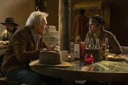 Mike Milo (Clint Eastwood, l.); Rafo (Eduardo Minett, r.)