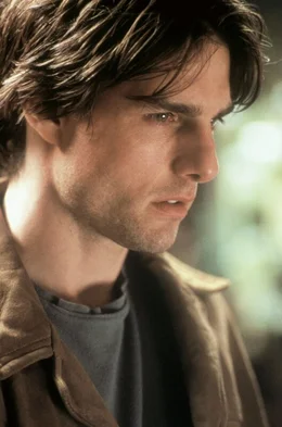 Premiere: "Vanilla Sky". Im Bild: Das Leben von David Aames (Tom Cruise) scheint pl&ouml;tzlich aus den Fugen zu geraten.