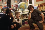 Zun&auml;chst beschr&auml;nkt sich Dewey Finns (Jack Black, r.) Engagement als Lehrer darauf, zu warten bis der Schulalltag zu Ende ist. Doch dann macht er eine ungew&ouml;hnliche Entdeckung ...