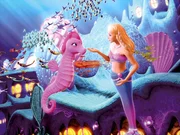 Zusammen mit ihrer besten Freundin Kuda, dem pinken Seepferdchen, erlebt Lumina im majestätischen Unterwasser-Königreich ein wundervolles Abenteuer Zusammen mit ihrer besten Freundin Kuda, dem pinken Seepferdchen, erlebt Lumina im majestätischen Unterwasser-Königreich ein wundervolles Abenteuer