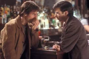 Nach langer Leidenszeit lernt David (Tom Cruise, r.) den ernsthaften Edmund (Noah Taylor, l.) kennen, der ihm einen au&szlig;ergew&ouml;hnlichen Vorschlag macht ...