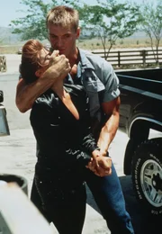 ARD JOSHUA TREE - DAS GESETZ DER RACHE (joshua tree), USA 1993, Regie Vic Armstrong, am Samstag (31.08.02) um 00:35 Uhr im Ersten. Kein Bildtext vorhanden. &copy; ARD/DEGETO - honorarfrei f&uuml;r Ank&uuml;ndigungen und Ver&ouml;ffentlichungen im Zusammenhang mit genannter Sendung bei Nennung: "ARD/DEGETO" (S 2), Presse und Programmbetreuung (069) 1509-334 oder -335