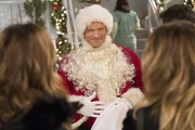 Dr. Atticus Lincoln (Chris Carmack) Dr. Atticus Lincoln (Chris Carmack)