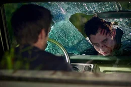 Scott (Devon Graye).