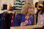 Beverly Goldberg (Wendi McLendon-Covey)