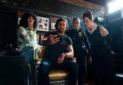 Brittany O&rsquo;Grady als Mackenzie &ldquo;Mac&rdquo; Altman, Chase Garland als Tommy, Carra Patterson als Kaya Blanke , und Carrie Preston als Elsbeth Tascioni