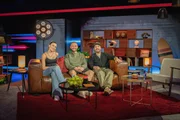 Hosts Imke Salander (links) und Senad Grosic (rechts) mit Gast Alex Schlager (mittig) Hosts Imke Salander (links) und Senad Grosic (rechts) mit Gast Alex Schlager (mittig)