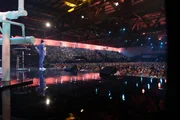 Ein Stehtisch, ein Barhocker, eine Flasche Bier - f&uuml;r einen Abend mit Markus Krebs braucht es nicht mehr. Humor-Prinzip? Irgendwas zwischen Kneipen-Kumpel und Witze-Papst.