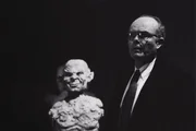 Agent Bill Patterson (Kurtwood Smith) Agent Bill Patterson (Kurtwood Smith)