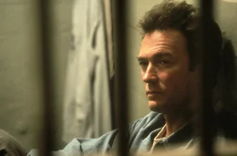 Frank Morris (Clint Eastwood) hat einige erfolgreiche Ausbr&uuml;che hinter sich. Doch Alcatraz gilt als sicherstes Gef&auml;ngnis der Welt ...