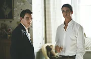 Chris (Jonathan Rhys Meyer, l.) und Tom (Matthew Goode) werden gute Freunde.