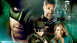 Britt Reid (Seth Rogen) muss nach dem Tod seines reichen Vaters sein Leben neu ordnen. Mit T&uuml;ftler Kato (Jay Chou) wird er zu "Green Hornet": Als falsche Gangster bek&auml;mpfen sie echte Verbrecher - und geraten an Unterweltboss Benjamin Chudnofsky (Christoph Waltz).